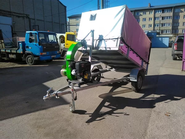 Lapu savacējs ar piekabi EP400 13ZS